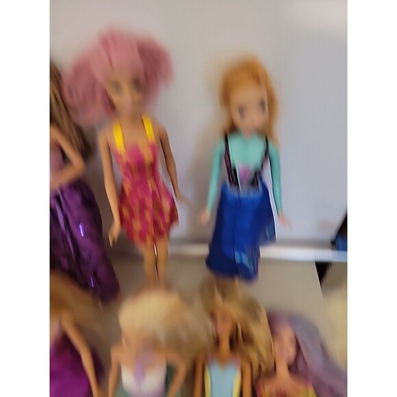 Huge lot Barbie Doll 16 pc Some maybe Disney - Picture 6 of 12
